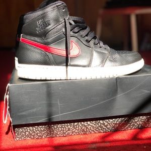 Air Jordan 1 Retro High “Rare Air”